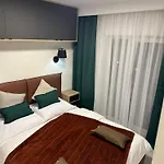 Czarne Owce Apartman *